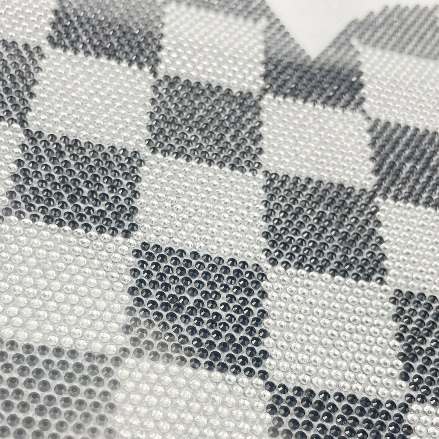 Race Flag Heart Rhinestone Transfer HT-148