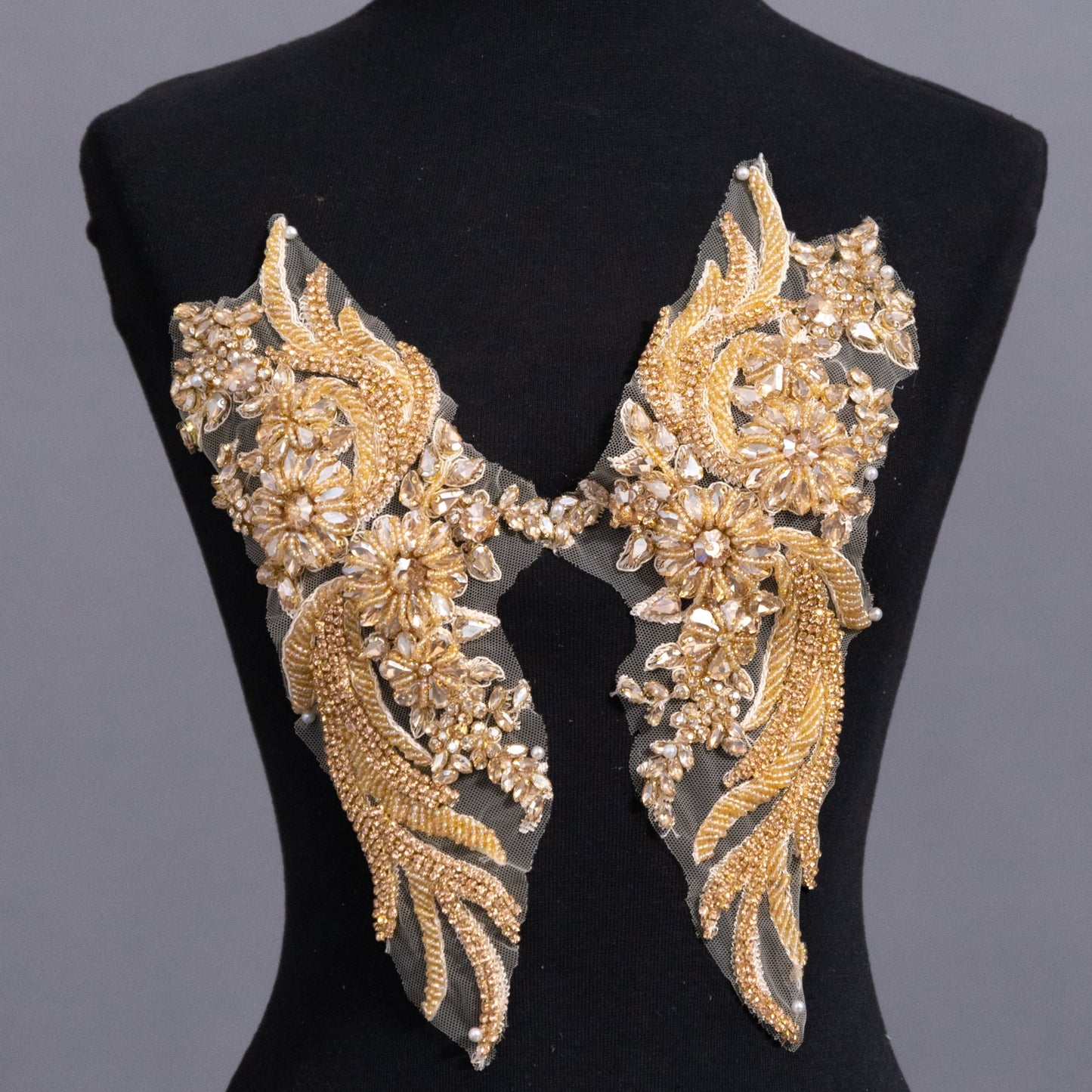 Kiya Pair Applique | LA-22