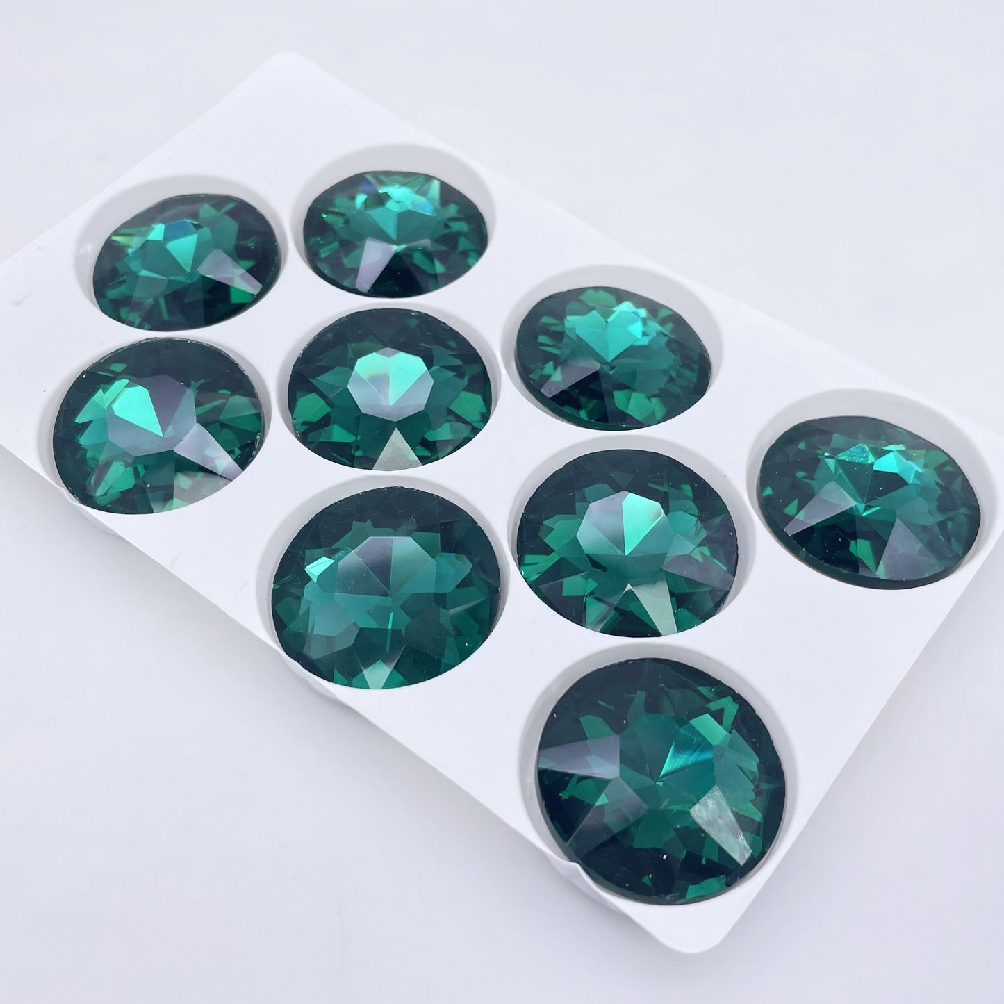 Round | 27*27mm | Pointed Back Rhinestones
