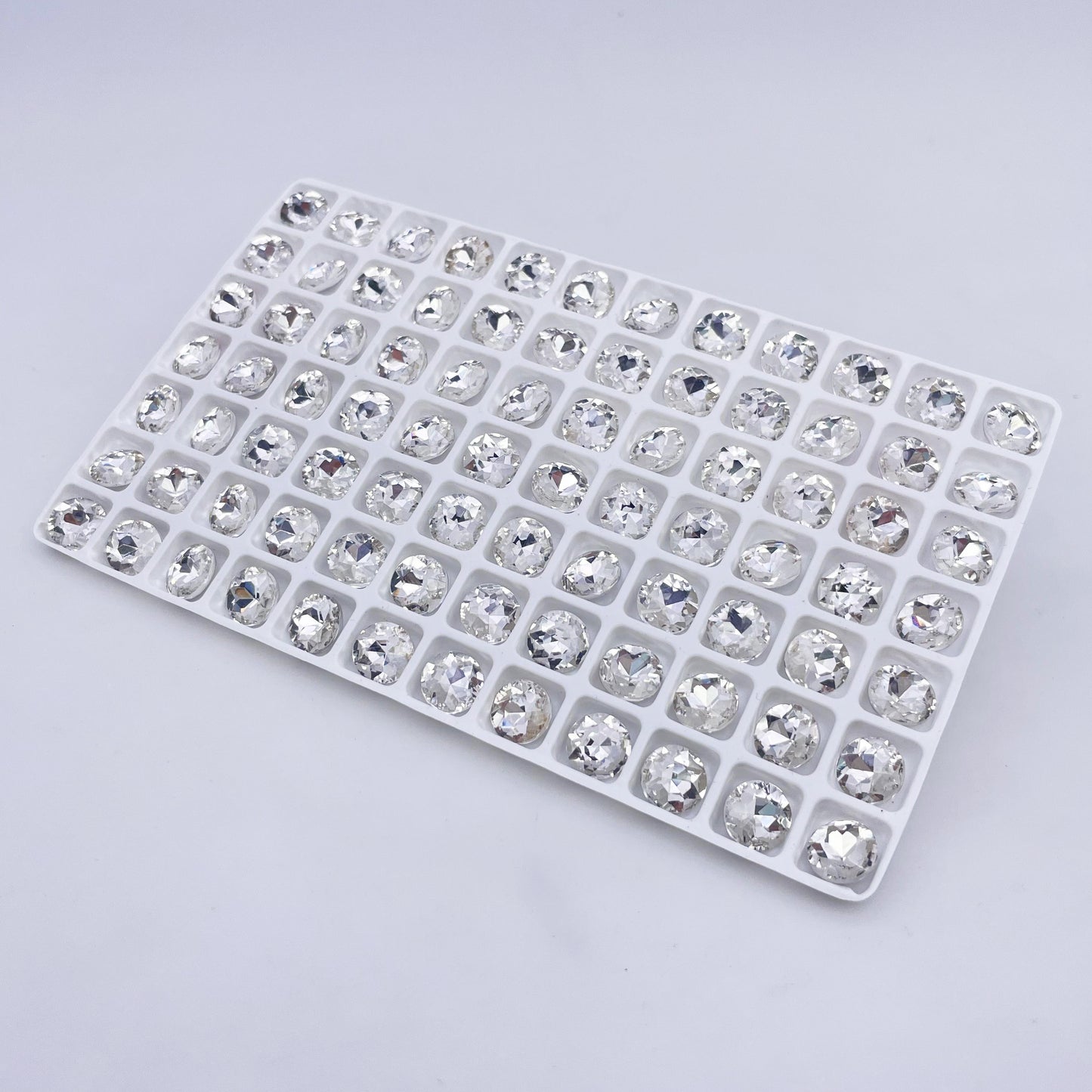 Round | 8*8mm | Pointed Back Rhinestones