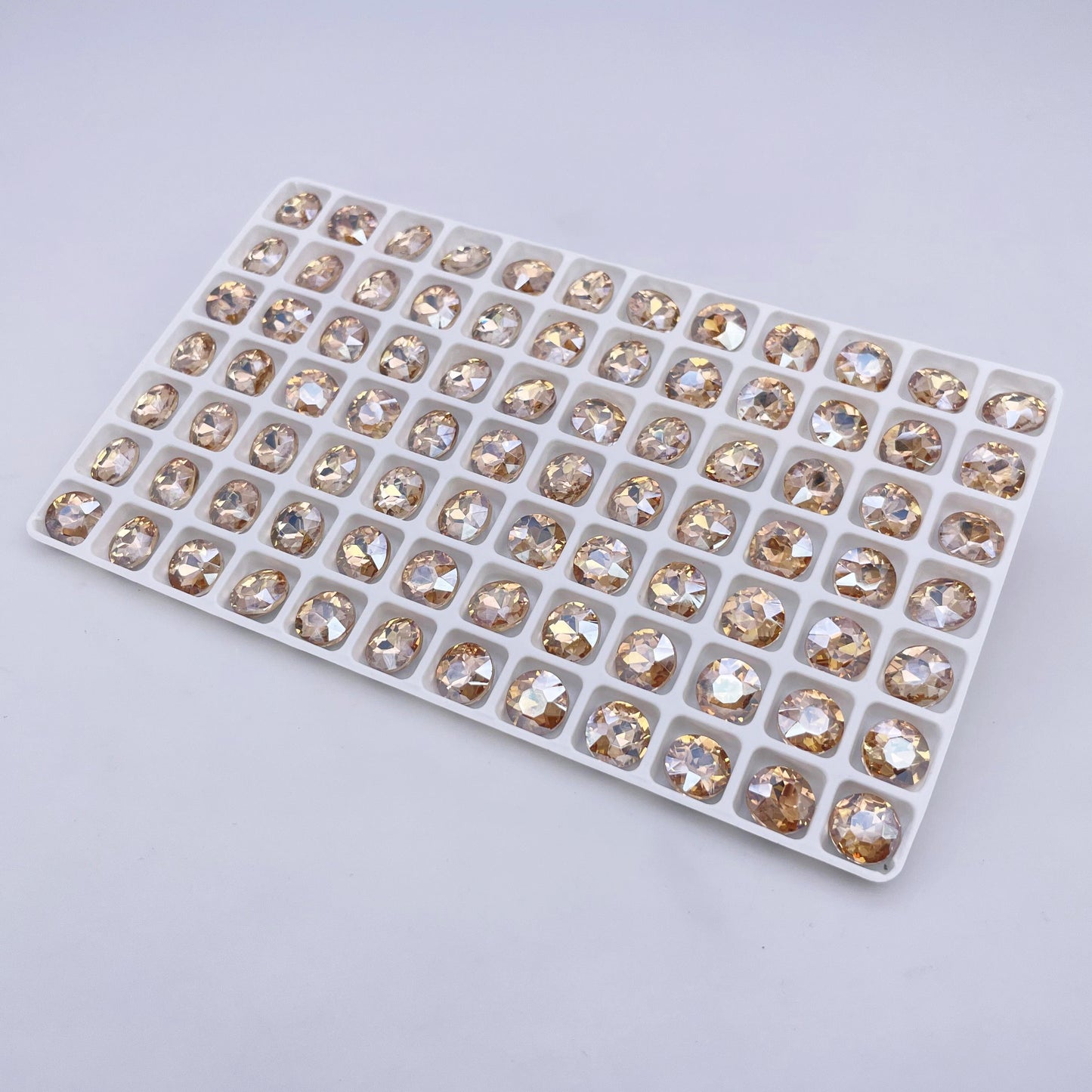 Round | 8*8mm | Pointed Back Rhinestones