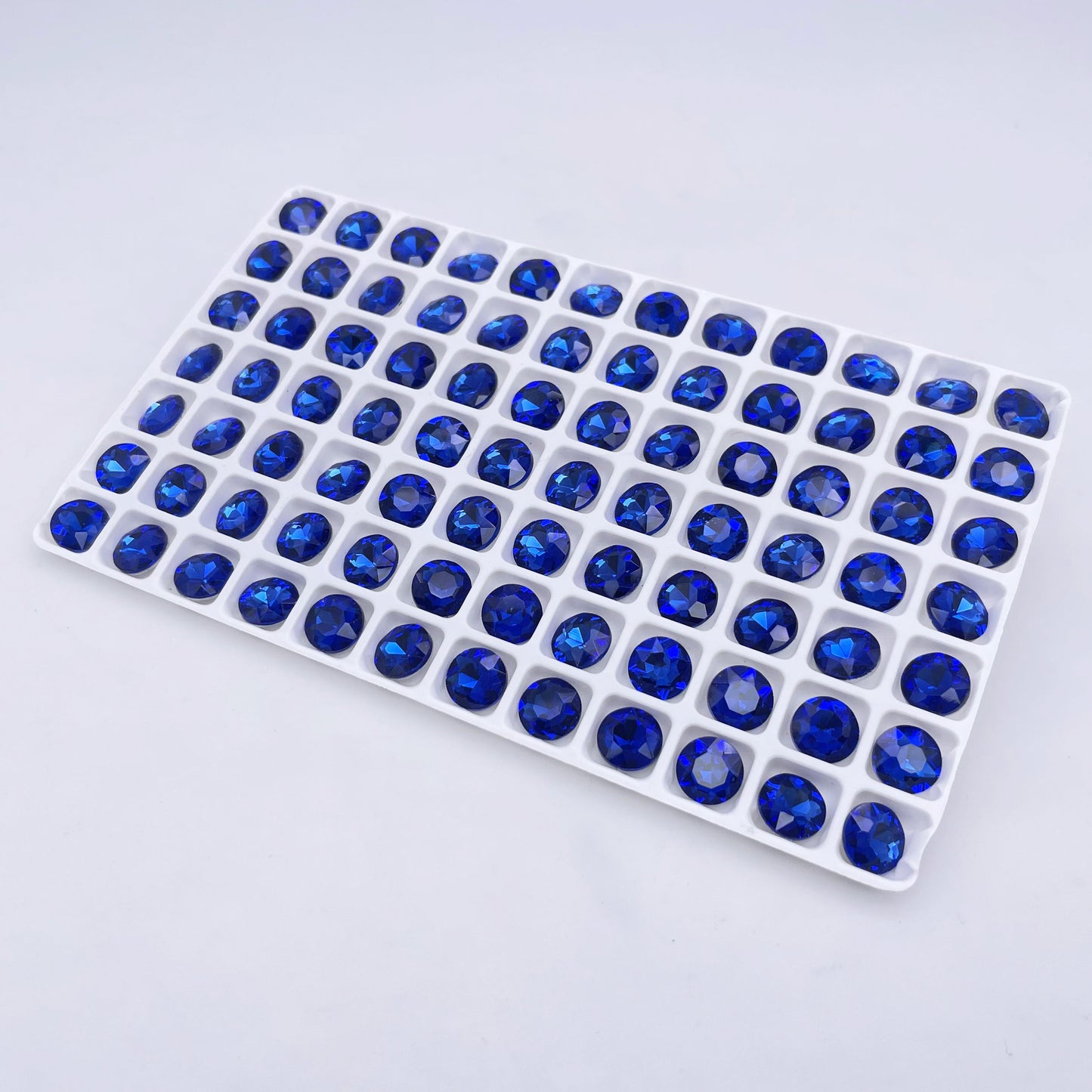 Round | 8*8mm | Pointed Back Rhinestones