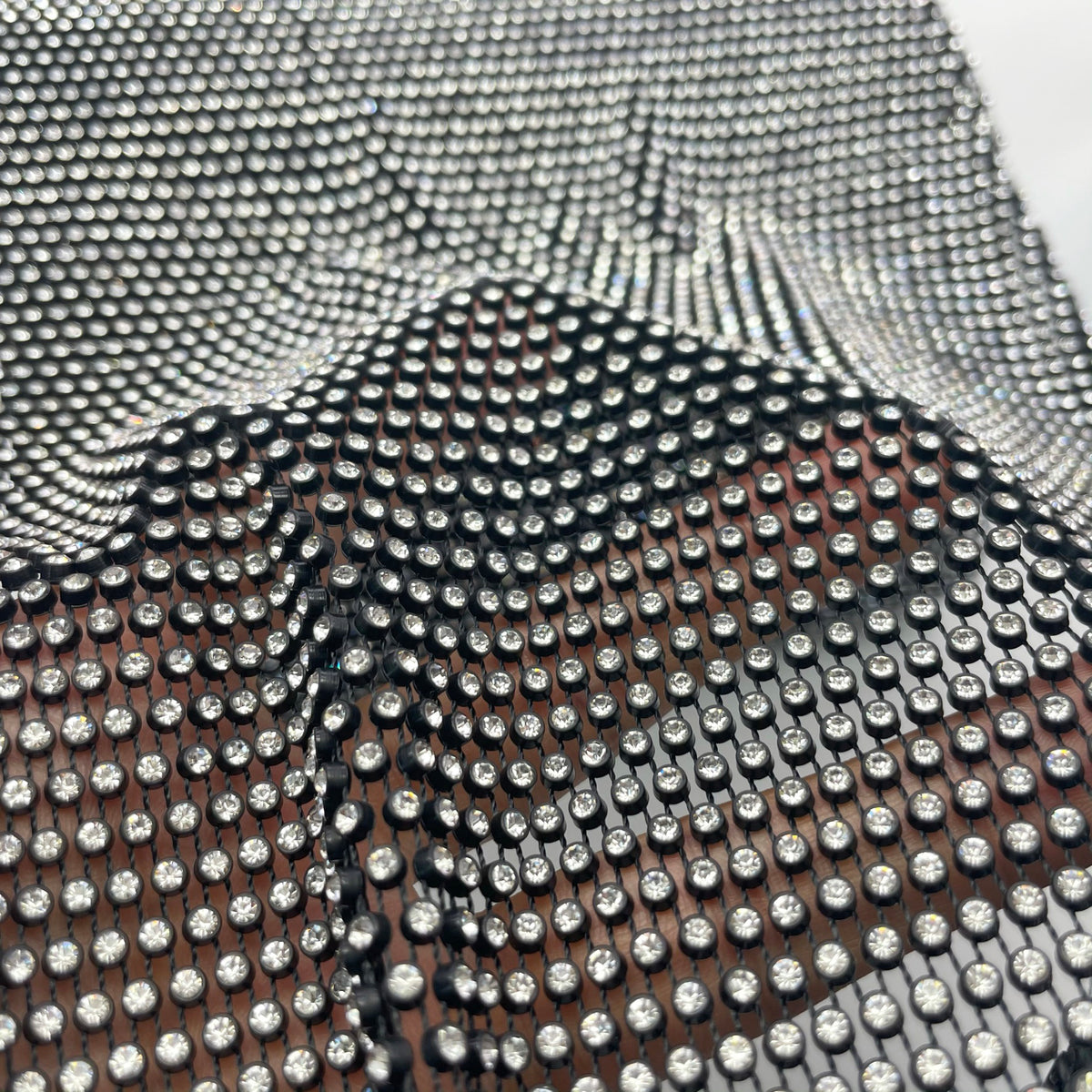 Clear / Crystal Clear Elastic Rhinestone X Fabric – Axiland Rhinestone Depot