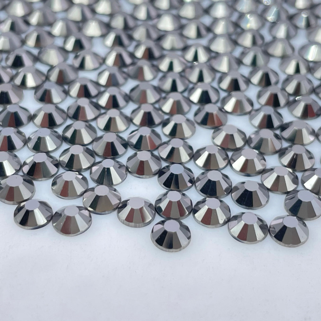Hematite | Wholesale | Glass Rhinestones