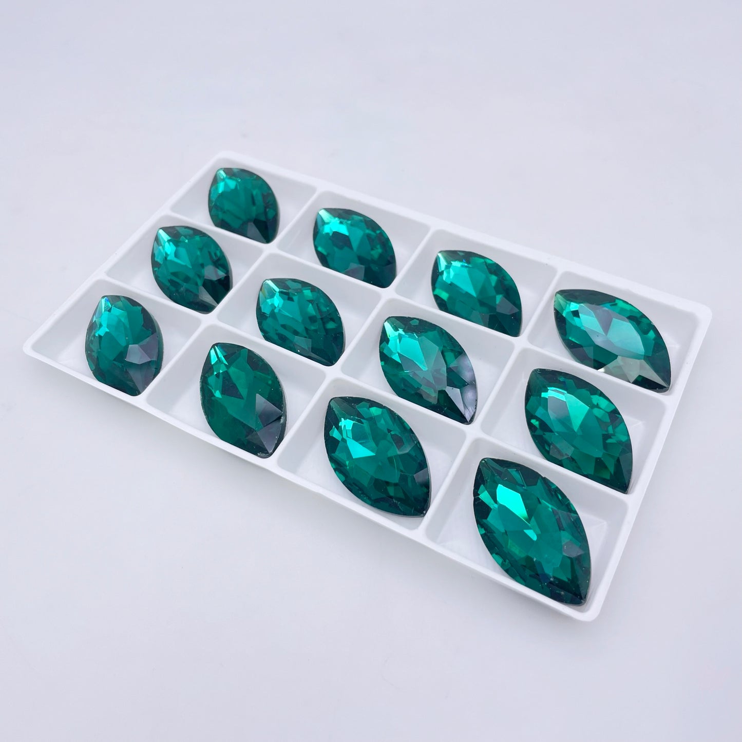 Navette | 17*32mm | Pointed Back Rhinestones