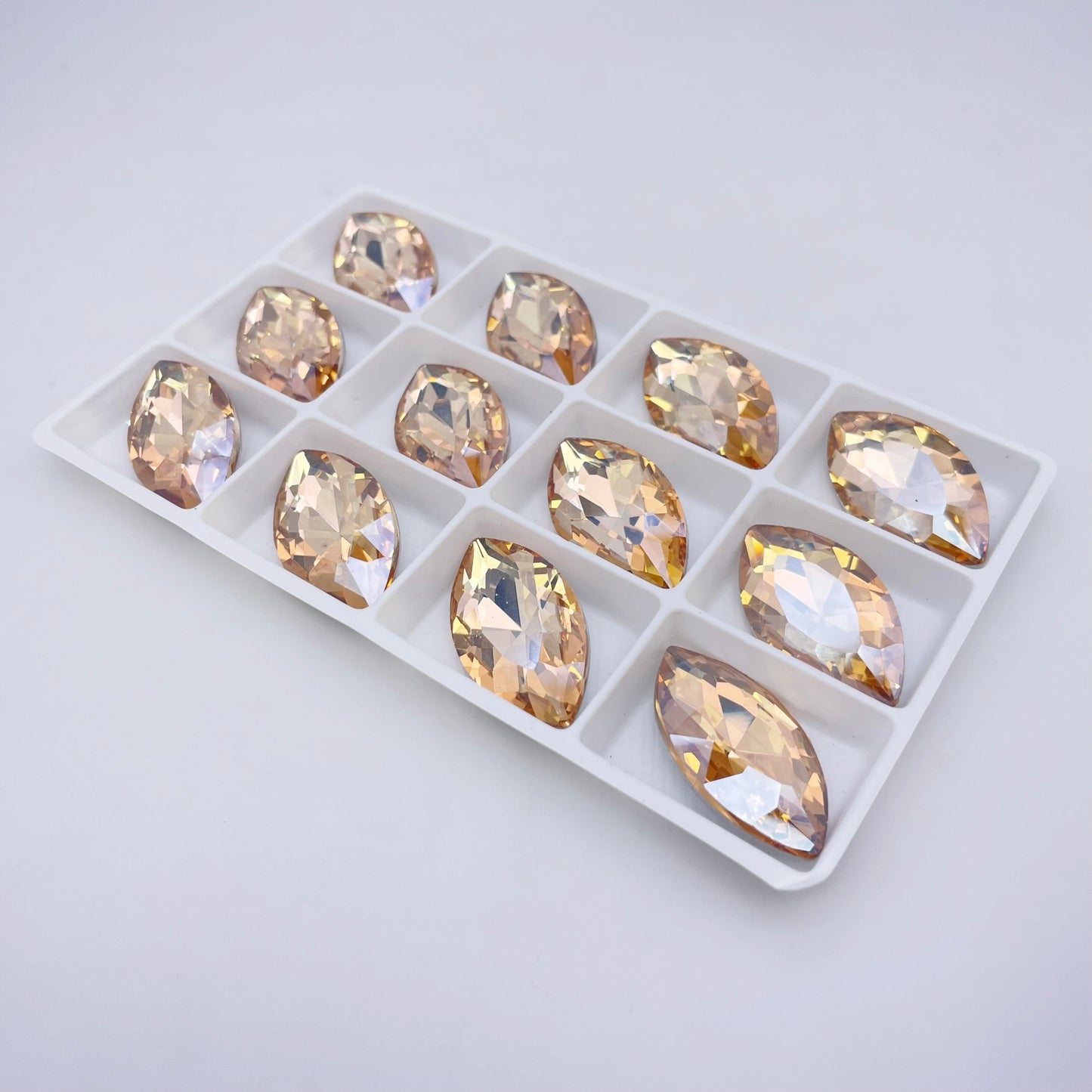 Navette | 17*32mm | Pointed Back Rhinestones