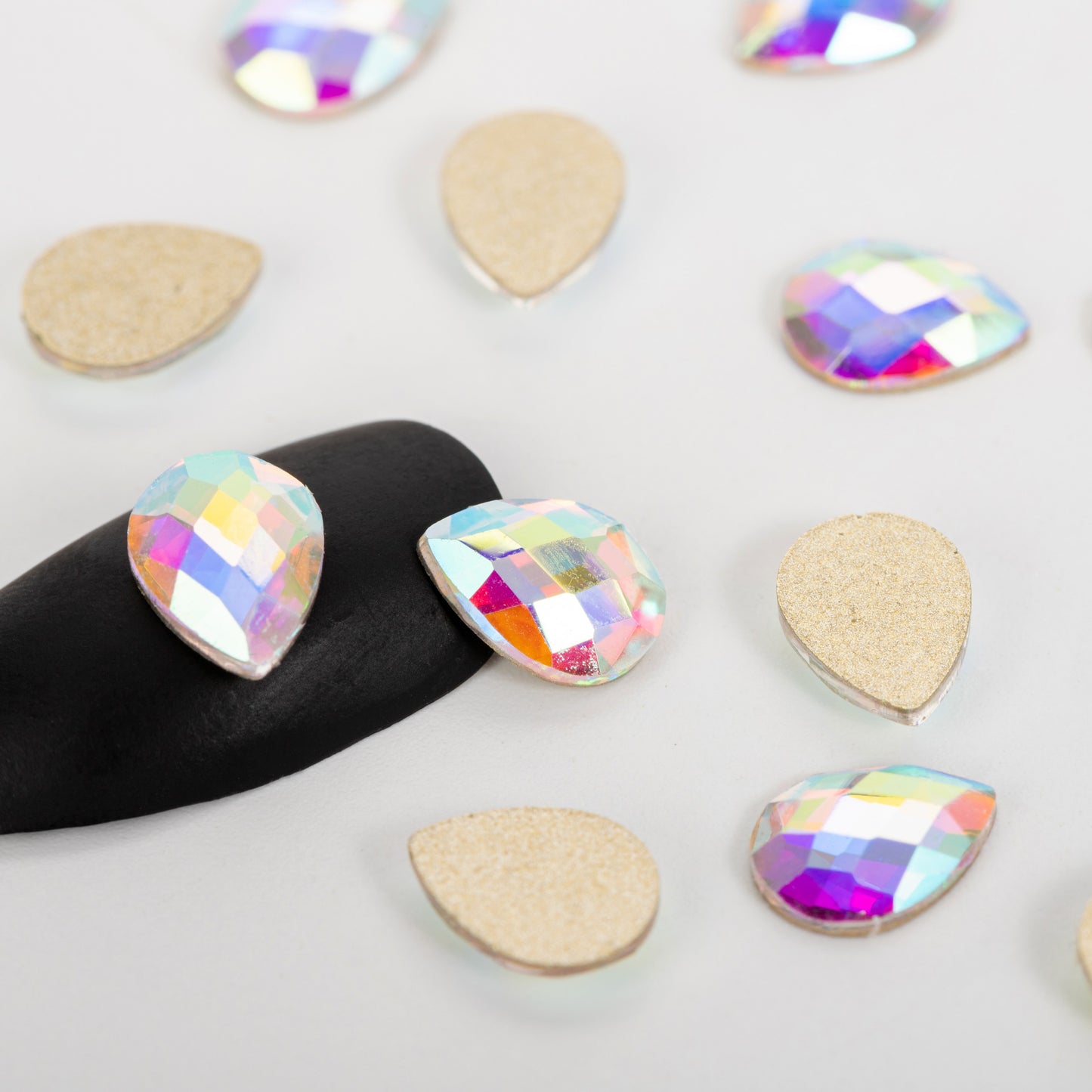 Tear Drop Rhinestone | Nail Art | N-8