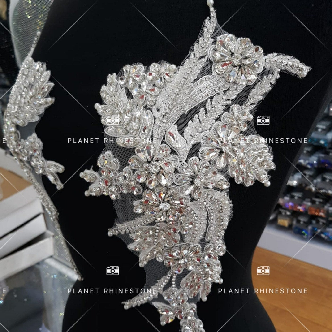 Jina Pair Applique