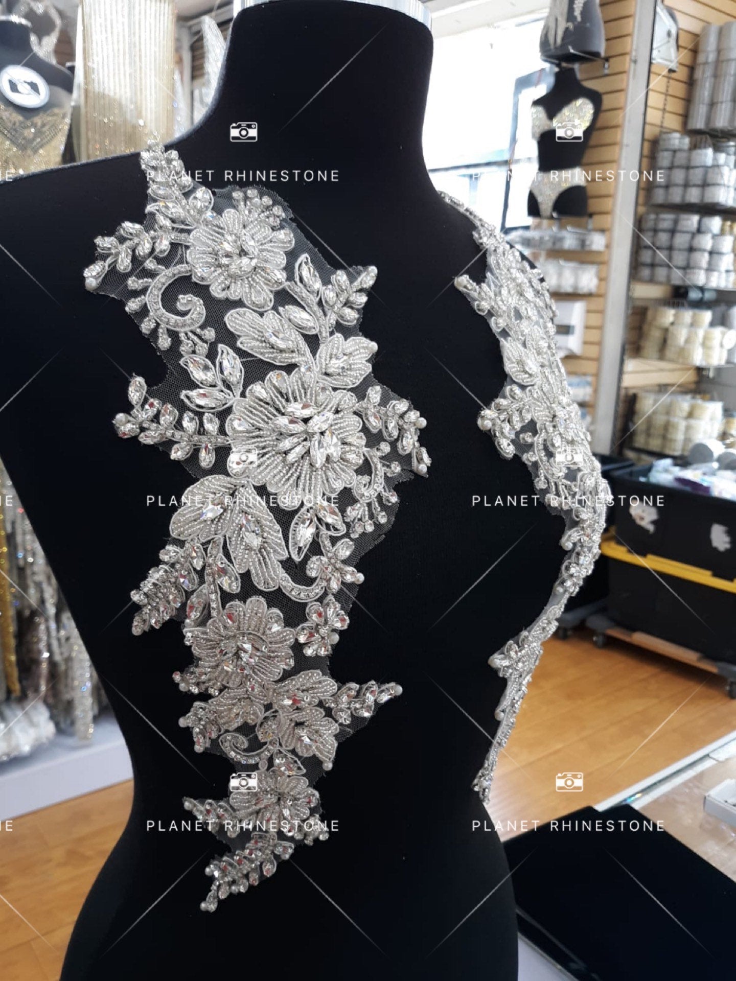 Rhinestone Paor Applique Tani