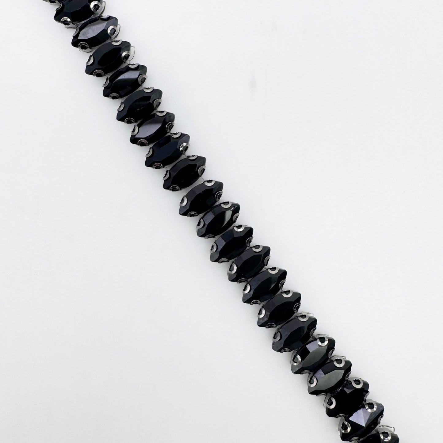 Hot Fix Rhinestone Trim | BST-21