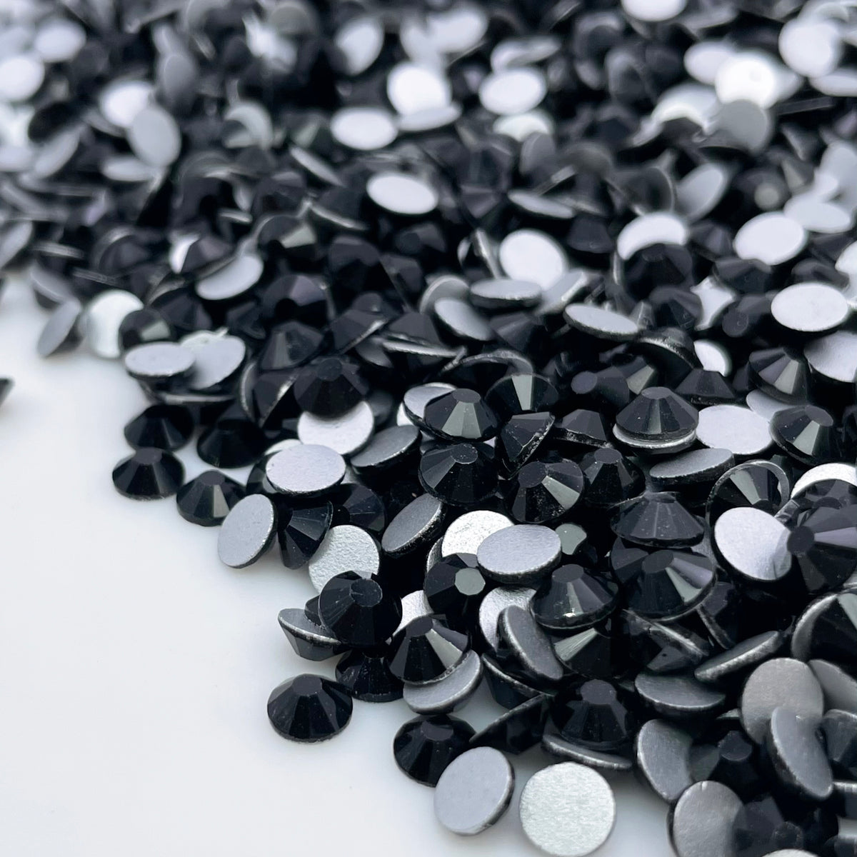 Jet Black Rhinestones | Planet Rhinestone