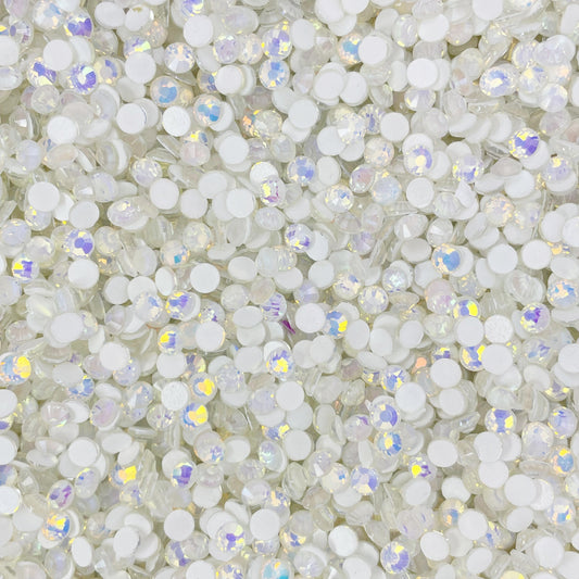 Luminous White Glass Rhinestones