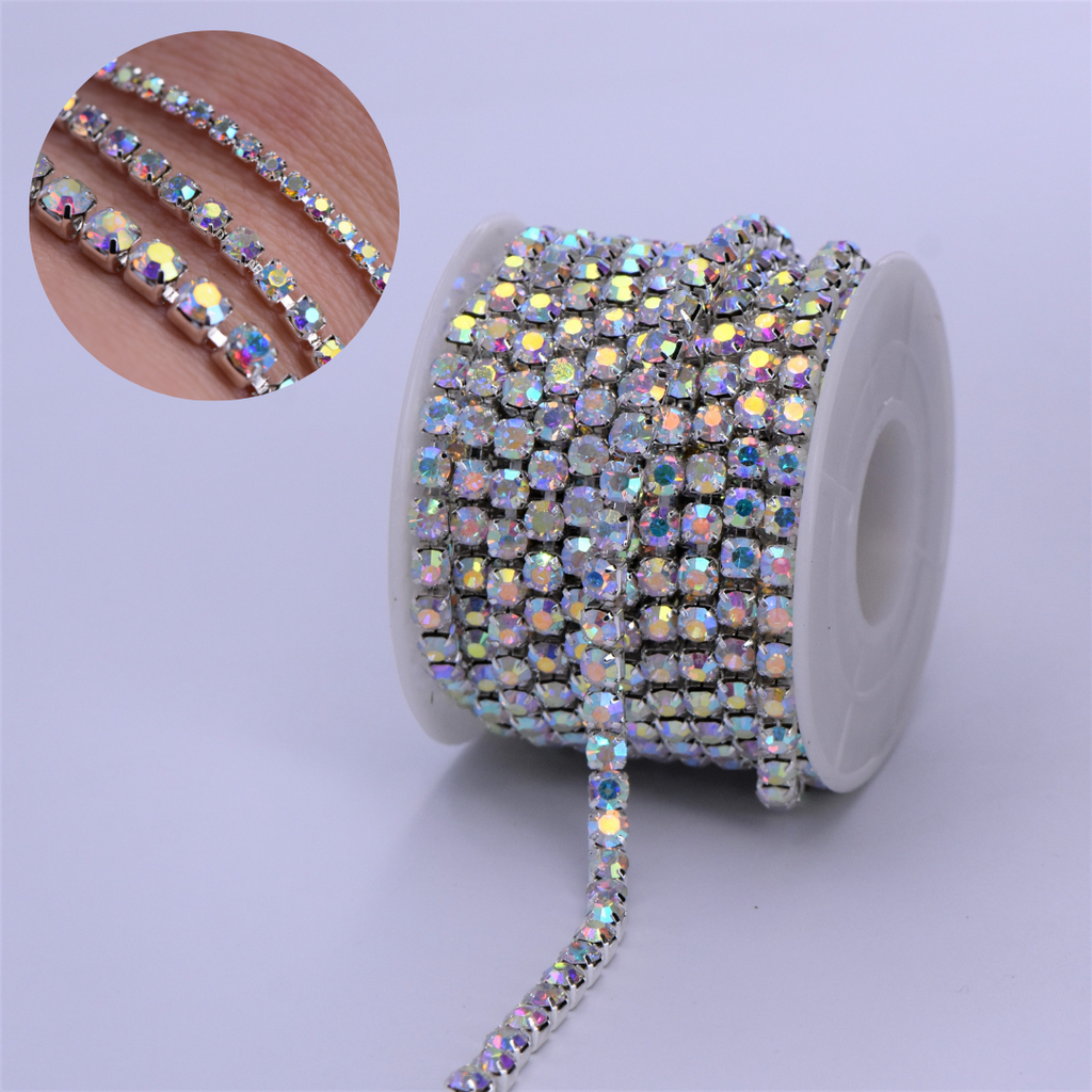 1 Row Rhinestone Chain, SS18 (4.4mm), Crystal/Silver (Per Yard)