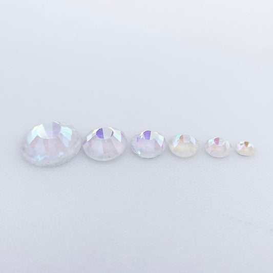 Luminous White Glass Rhinestones