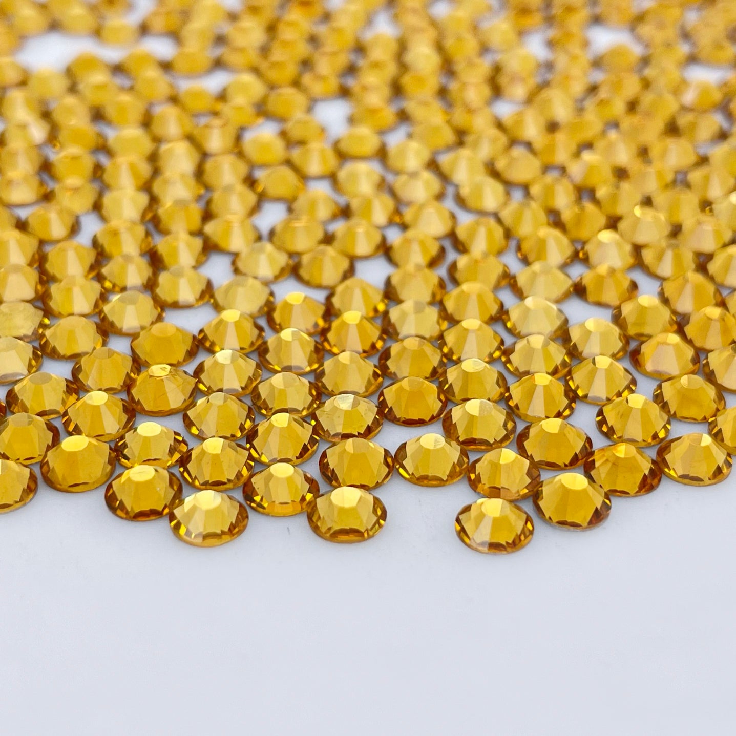 Topaz Glass Rhinestones | Planet Rhinestone