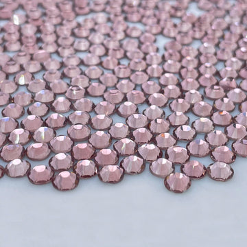 Lt. Amethyst Glass Rhinestones